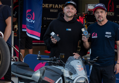 Imagen: Quad Lock teams up with ARCH Racing for 2026 MotoAmerica Super Hooligan Campaign