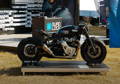 Imagen: Quad Lock x Thornton Hundred: Custom Supercharged Bobber Debuts at Goodwood Festival of Speed 2025